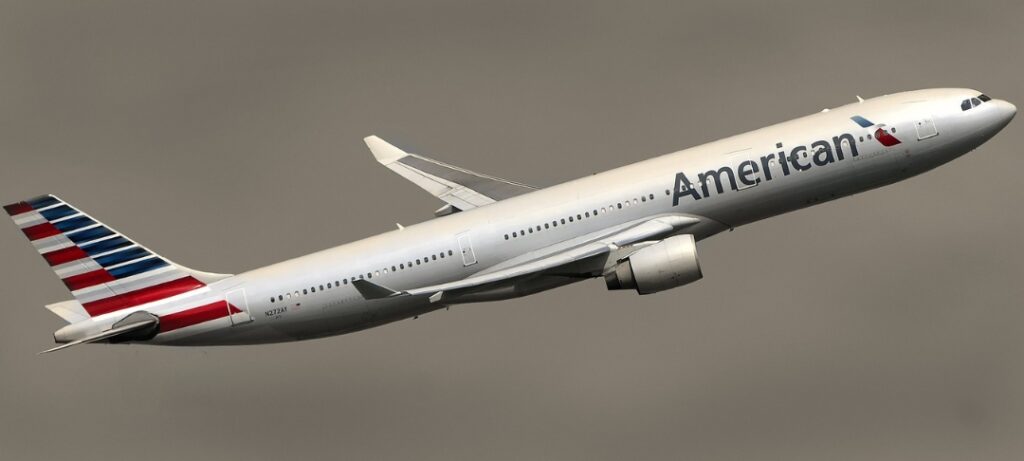 american airlines accidents